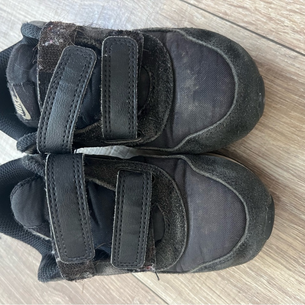 Nike Black Sneakers with Velcro Straps